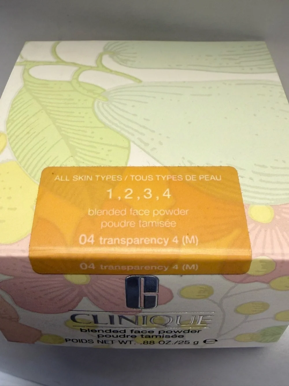 Clinique Blended Face Powder Transparency 04 Full Size 25g New in Box